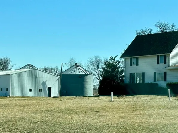 1748 150th St, Corning, IA 50841