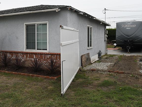 3rd image of 11408 Cresson St