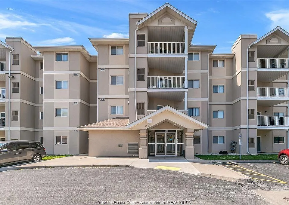 1535 Grand Marais Rd W #304