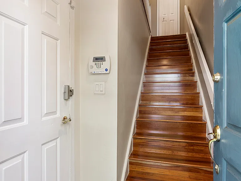 1504 Westgate Dr — Photo 21