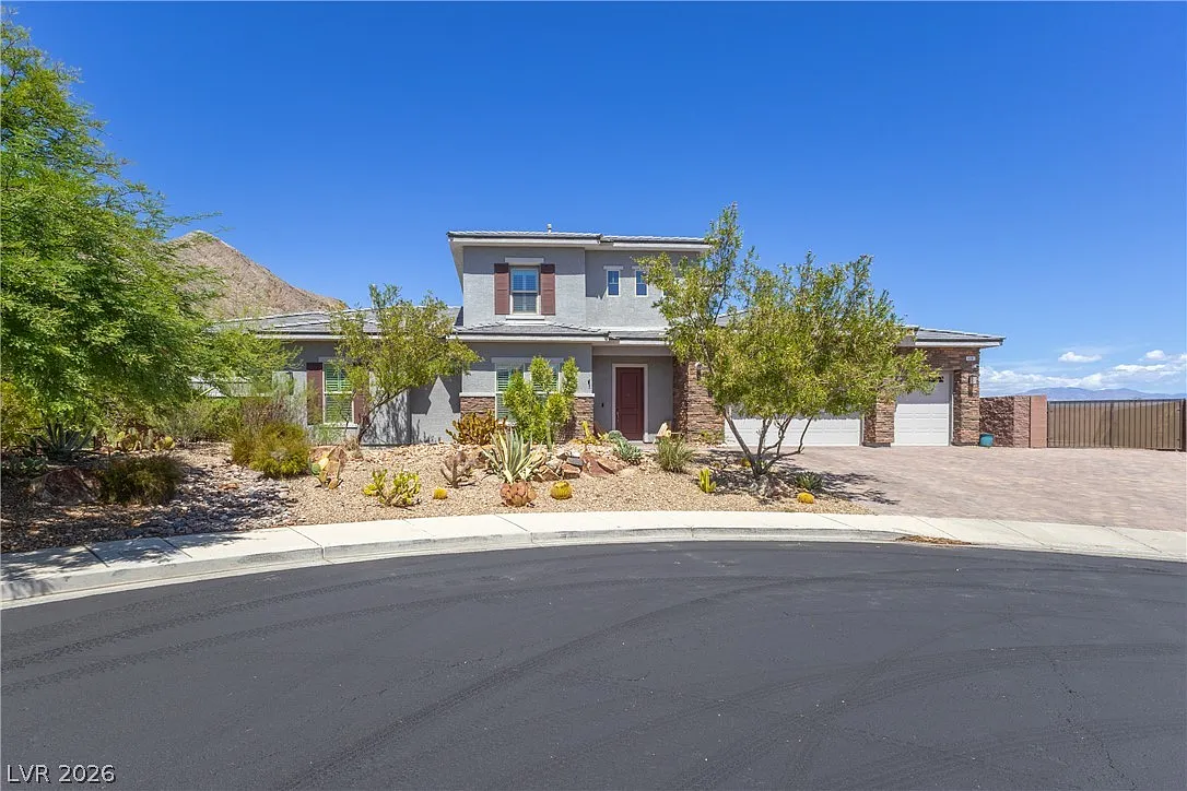 4 bed, 3.0 bath, 3219 sqft, $5,923 — Photo 1