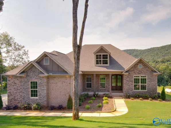 2608 Legacy Preserve Dr, Brownsboro, AL 35741