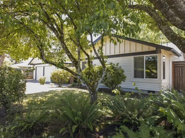 2466 Erin Way, Eugene, OR 97408