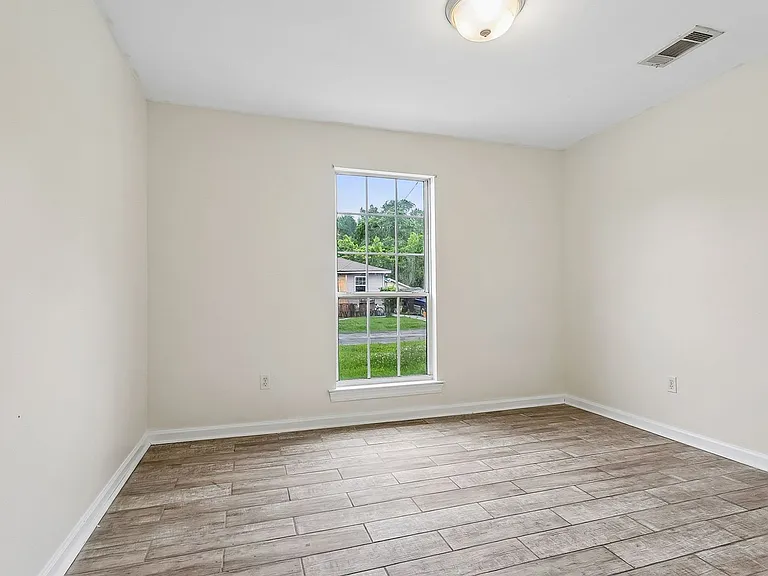 3531 Adrian St — Photo 7
