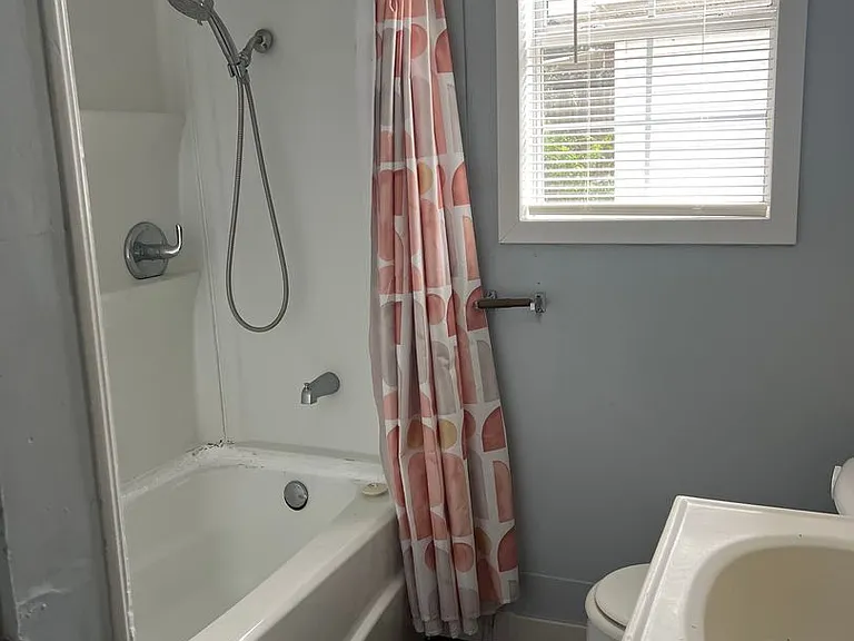 810 Marvin Ave — Photo 7