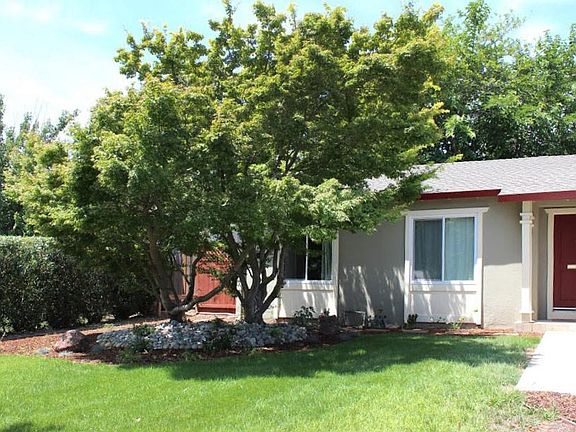 2nd image of 4828 Corrales Dr