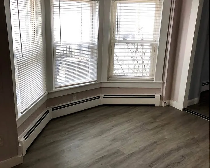 102 Temple St #1 — Photo 4