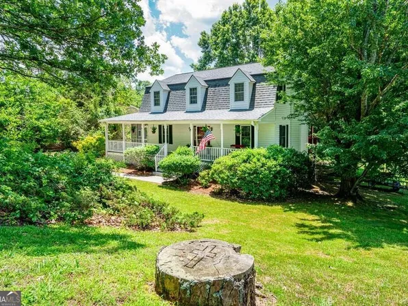 1135 Springway Dr, Gainesville, GA 30501