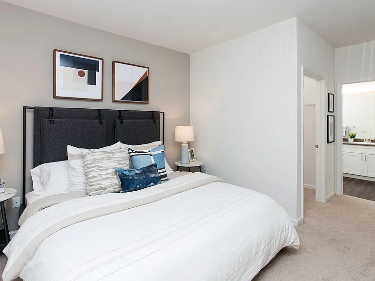 24080 Amador Village Cir — Photo 16