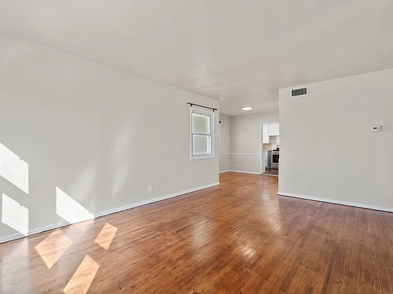 10314 S Wilton Pl #10316 — Photo 4