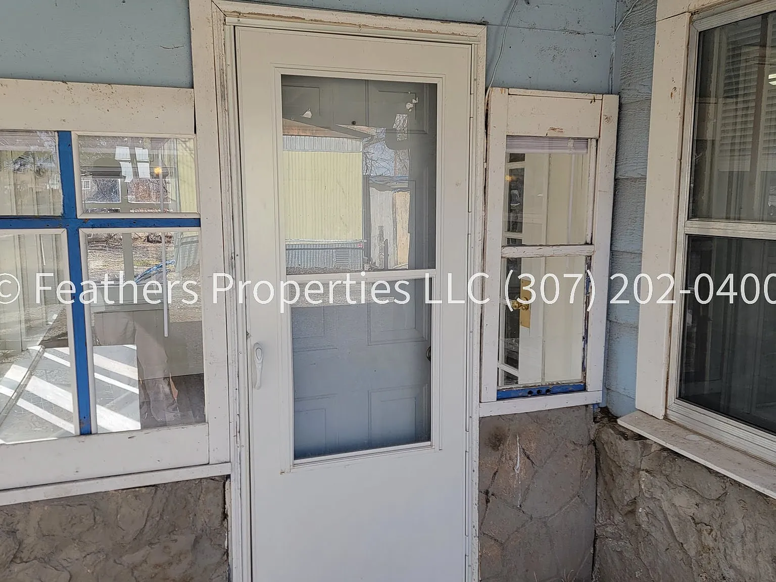 3 bed, 1120 sqft, $1,350 — Photo 2