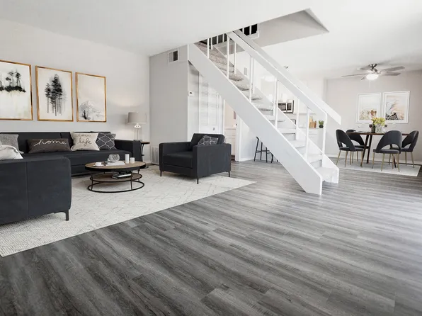 Pepperwood Townhomes & Gardens