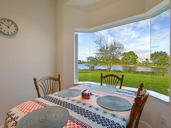 5th image of 718 SW Aruba Bay