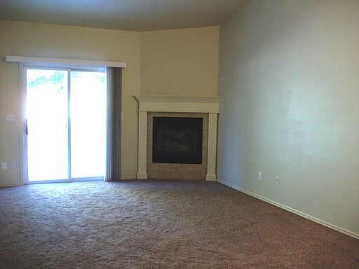 2nd image of 3274 N Patricia Pl