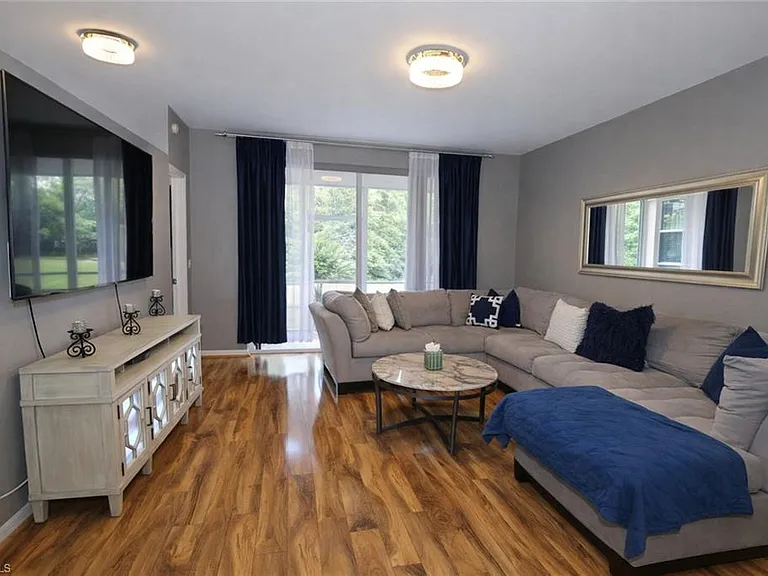 3225 Cypress Glen Way #105 — Photo 5
