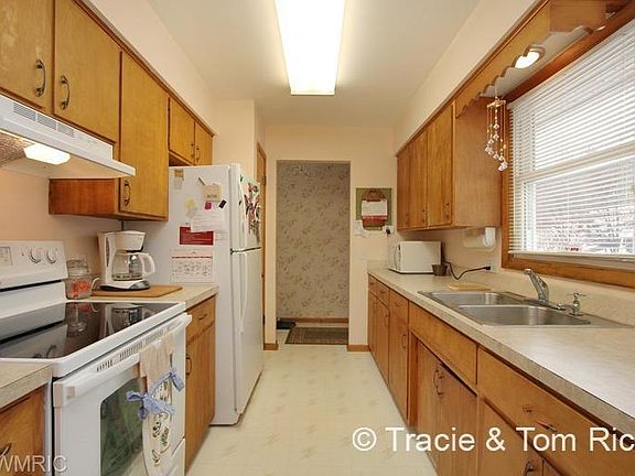5th image of 4303 Bedaki Ave NE