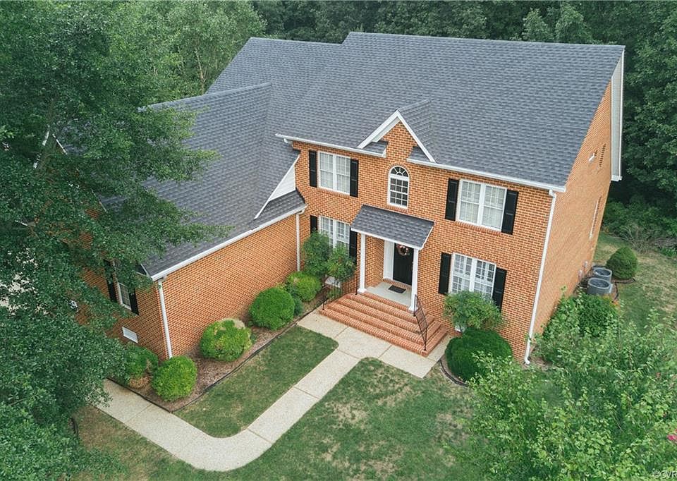 1st image of 10700 Kriserin Cir