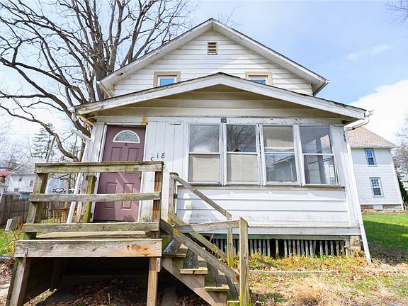 2nd image of 318 11th St
