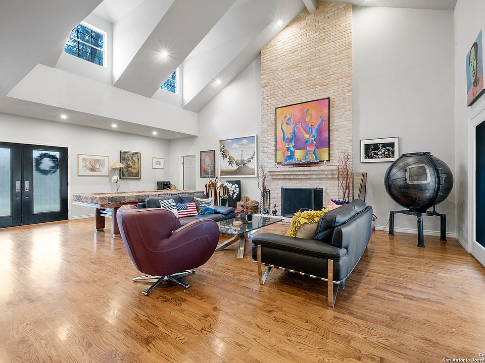 1st image of 92 Granburg Circle