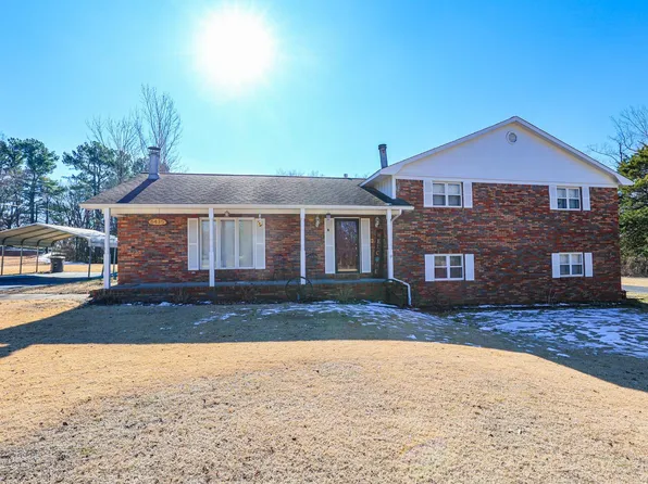 6435 Brentwood Dr, Paducah, KY 42003