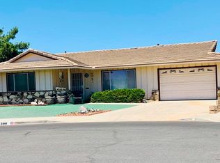 300 Rainier Way, Hemet, CA 92543