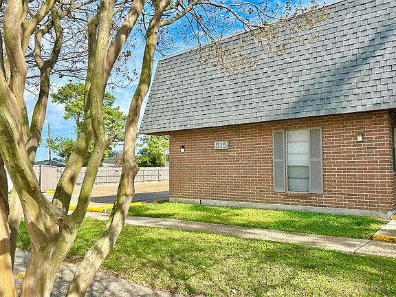 2nd image of 515 Lake Ave APT 16