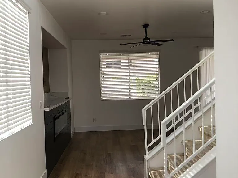 8725 Russet Hills Ct — Photo 5