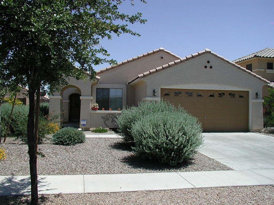 1st image of 2927 E Mead Dr