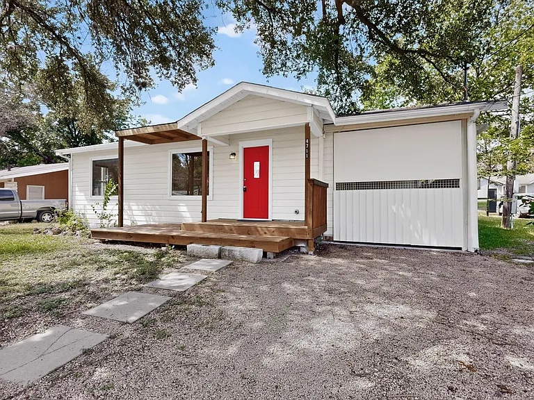 4711 Alf Ave — Photo 3