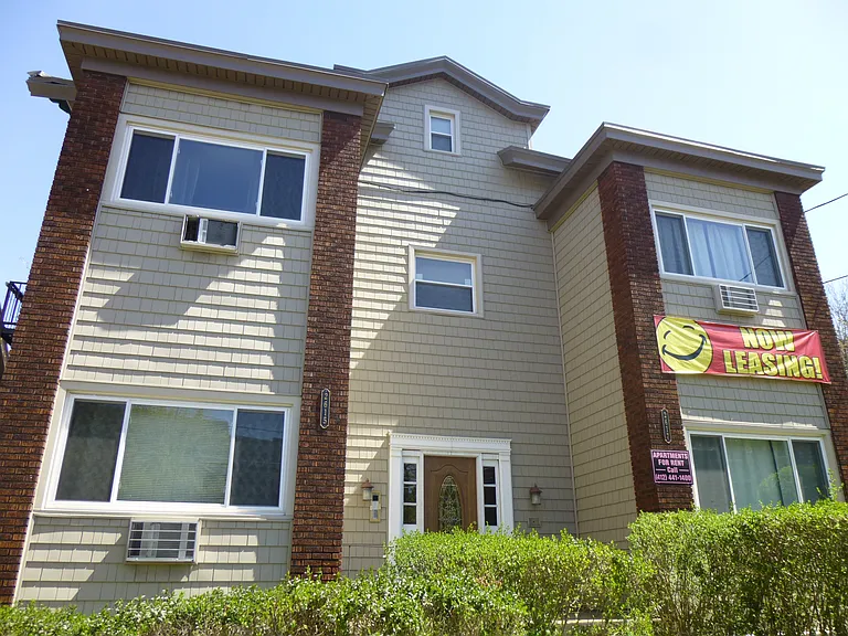 2617 Shady Ave — Photo 12