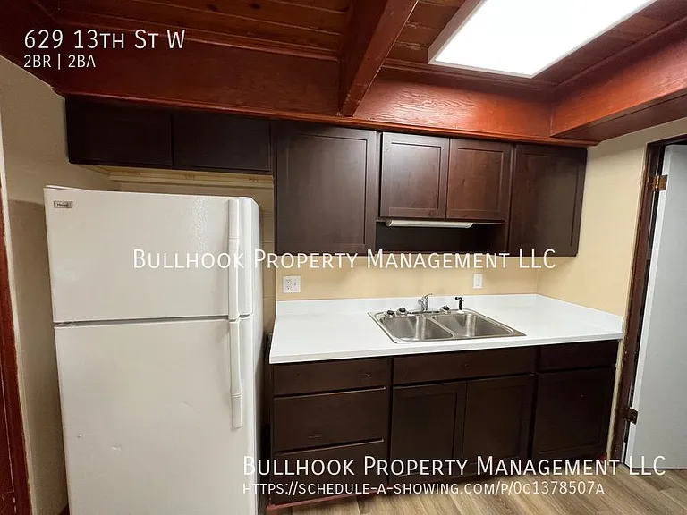 629 13th St W — Photo 10