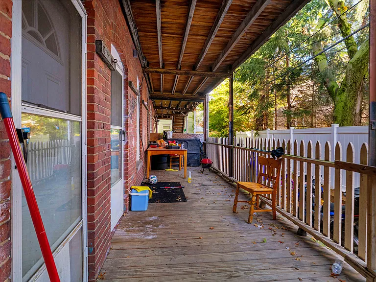 46 Saxton St #1 — Photo 4