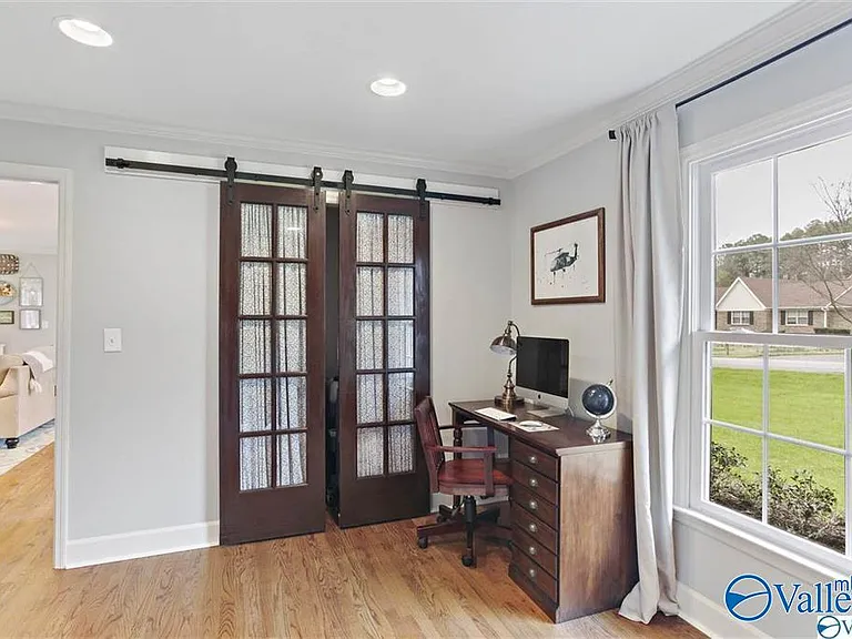 204 Roy Dr — Photo 23