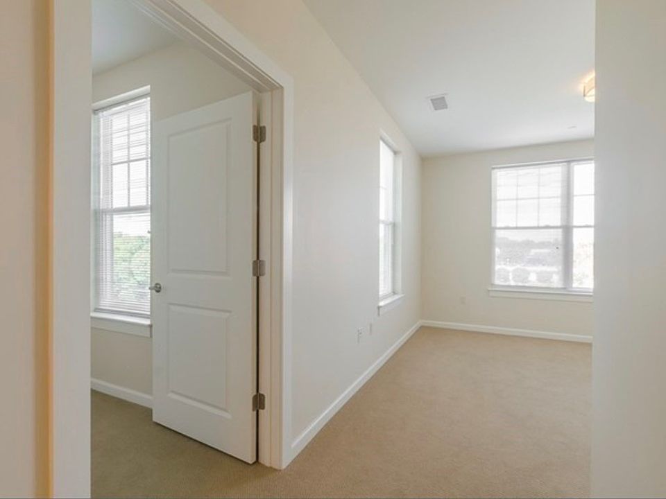 50 Eliot St Milton MA Zillow