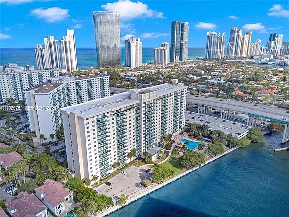 2nd image of 19390 Collins Ave APT 302