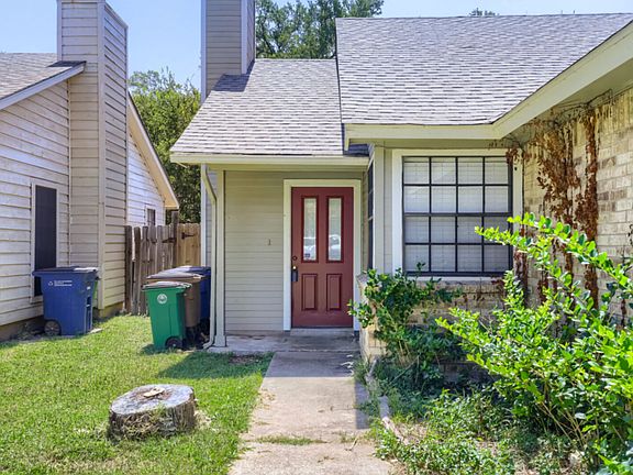 2nd image of 2504 Howellwood Way #A