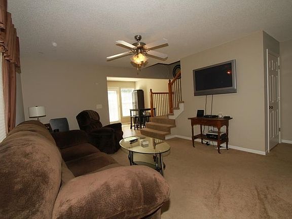 3rd image of 1634 N 128th St