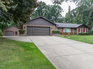 6291 Old Log Trl, Kalamazoo, MI 49009