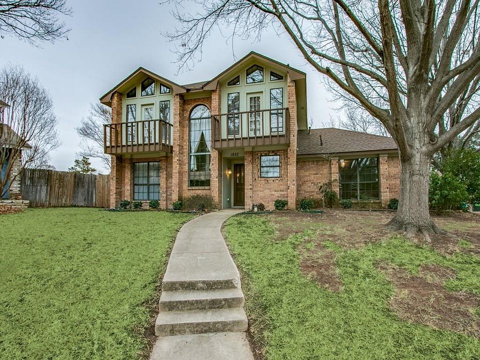 1st image of 1850 Yorkshire Cir