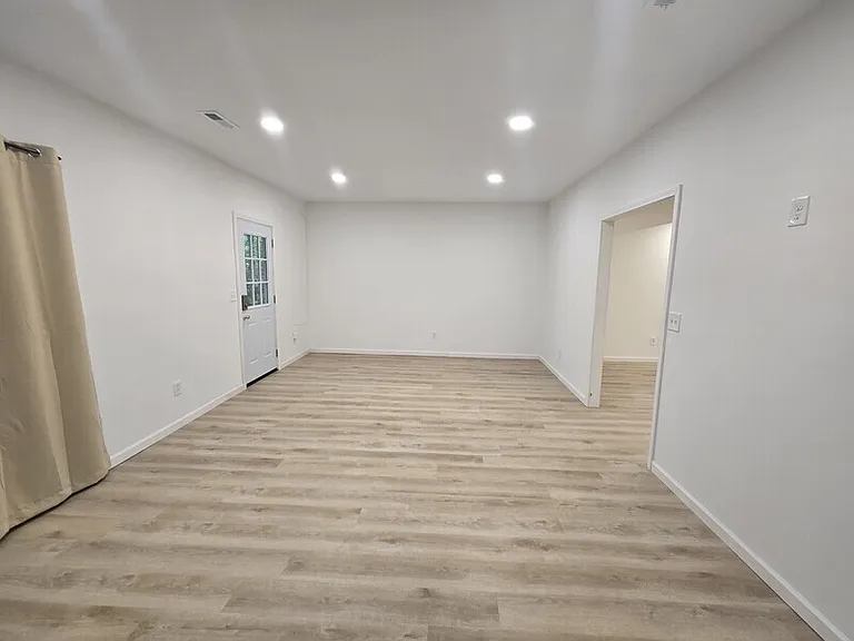 1117 N Concord Rd — Photo 12