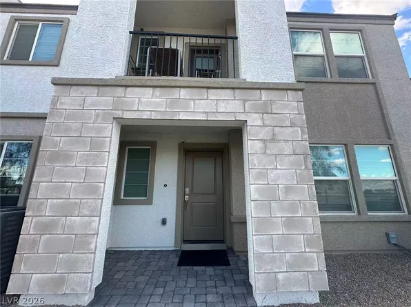 6240 Dolosonte St, Las Vegas, NV 89113