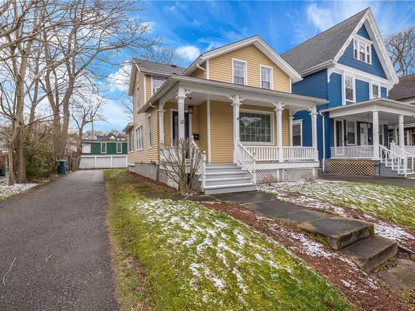 12 Rowley St, Rochester, NY 14607