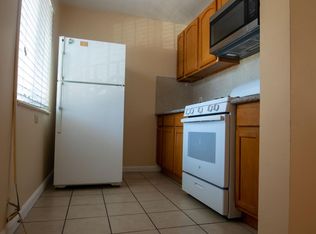 410 E 17th St APT B, Oakland, CA 94606