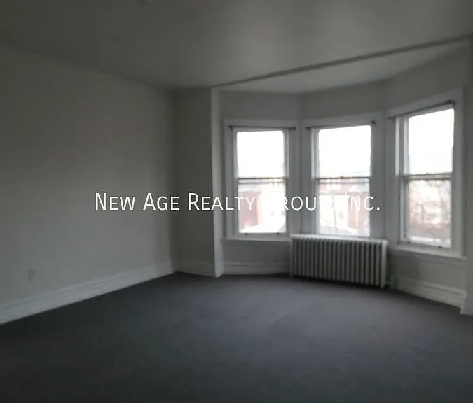 4910 Cedar Ave #3 — Photo 10