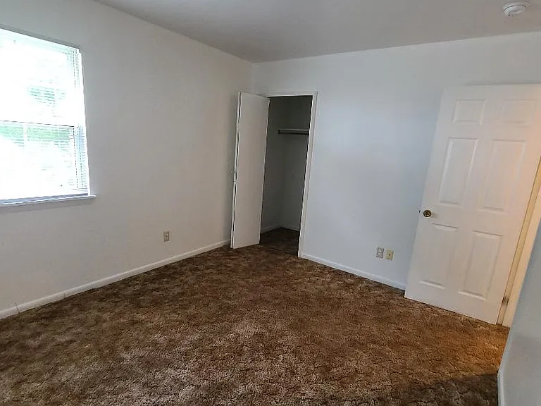 101 Miracle Dr #2 — Photo 18