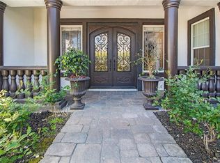 3305 Primrose Ln, Yorba Linda, CA 92886