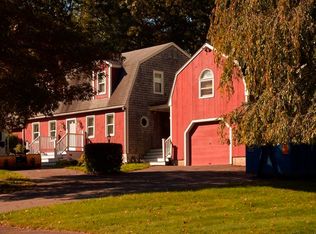 105 Riverview Dr, Bridgewater, MA 02324