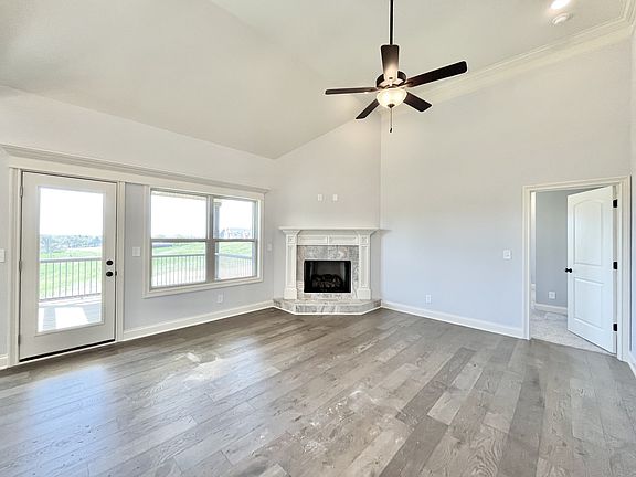 3rd image of 312 Hathaway Ln #69-lot 69