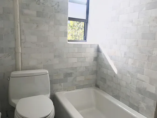 Rented by Premier Metro Realty Corp | media 18