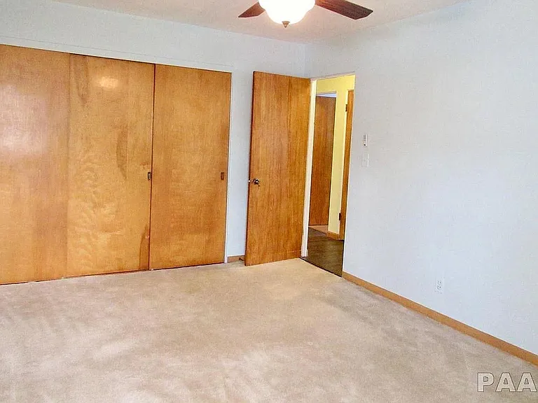 2227 N Ardell Pl — Photo 16